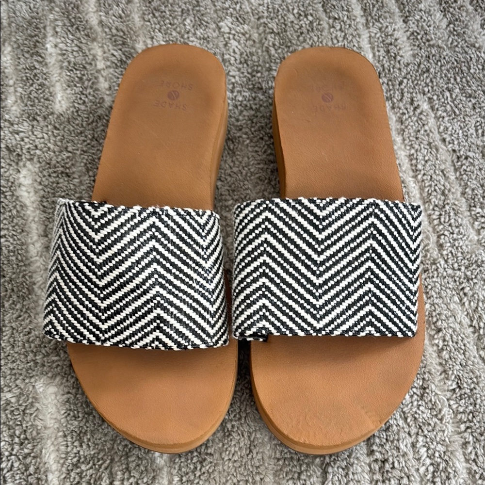 Black and White Women's Slide Sandals